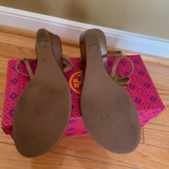 Tory Burch Wedge sandal, Leather, size - 9,5, Tan color - Picture 3 of 5
